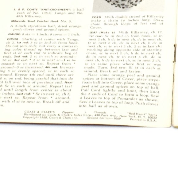 Vintage 3 Book Set Knit & Crochet Yarn Art Pattern Books Grannycore - Picture 8 of 10